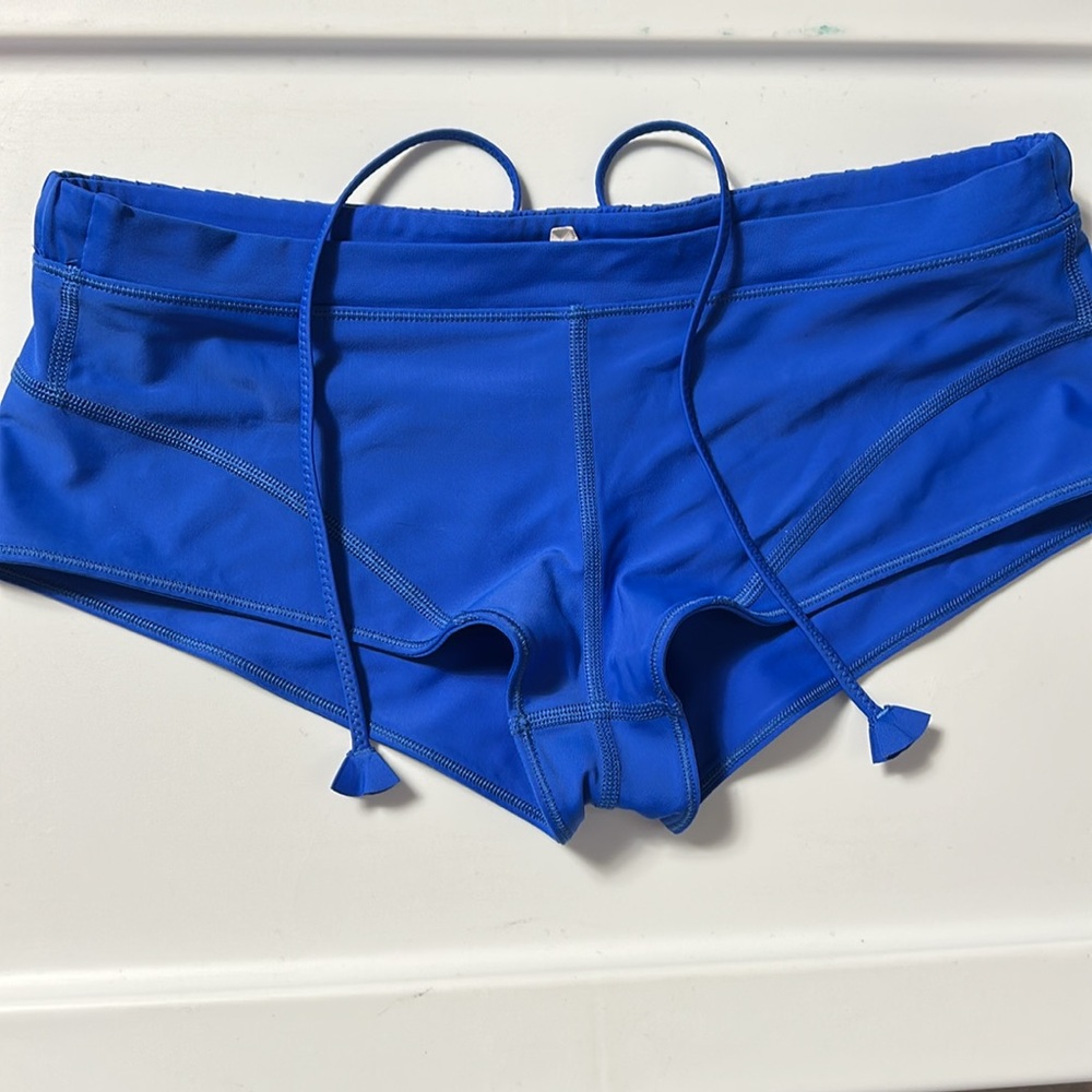 Lululemon Be Cheeky Bottom Pipe Dream Blue size 6 - Picture 5 of 16